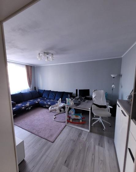 Apartament cu 3 camere decomandat în 1 Decembrie 1918