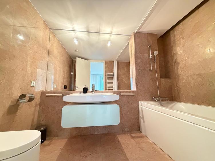 Apartament cu 2 camere semidecomandat în P-ța Dorobanți