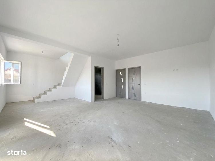 Vila P+M cu 5 Camere - Lumina - 3