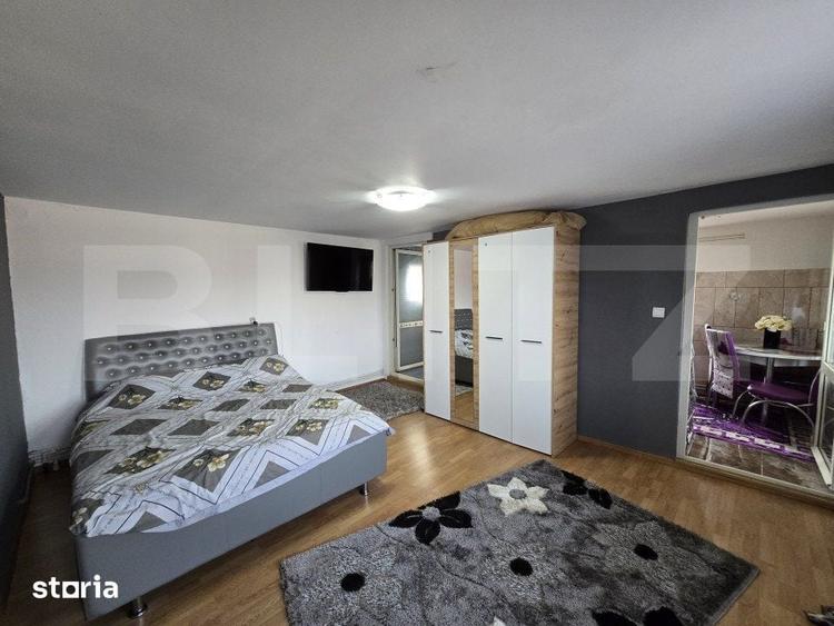 Casă cu 9 camere cu Teren 392 Mp în Turda