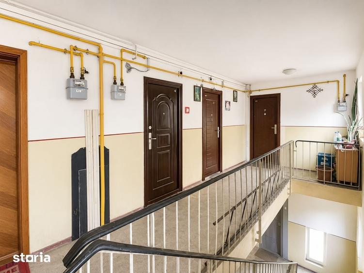 Apartament cu 4 camere în Girocului