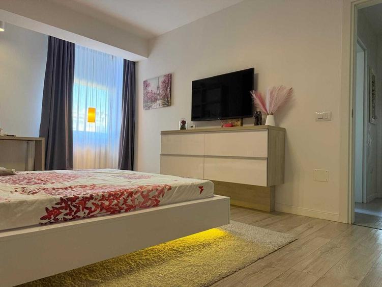 Apartament cu 2 camere decomandat în Central
