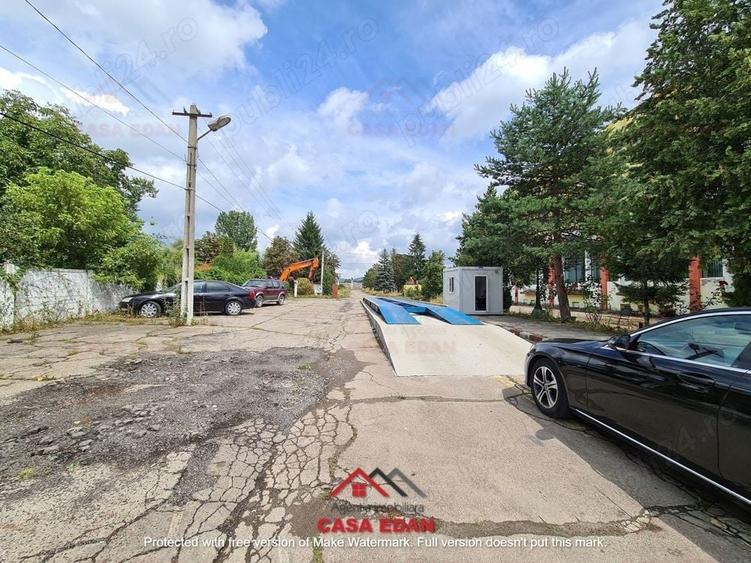 Casă cu Teren 12000 Mp în Câmpina