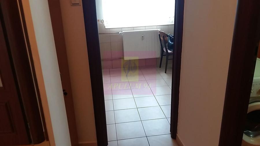 Garsonieră decomandată, mobilată în Dristor