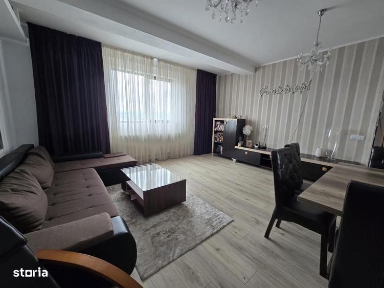 De vanzare Apartament 3 camere, zona Arex Bloc Nou. - 12