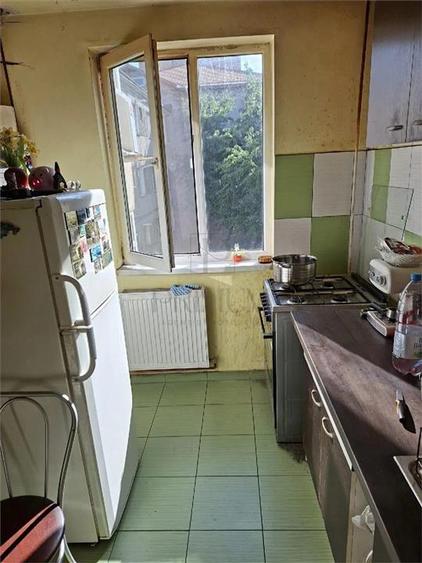 Apartament cu 2 camere decomandat, mobilat în Circumvalațiunii