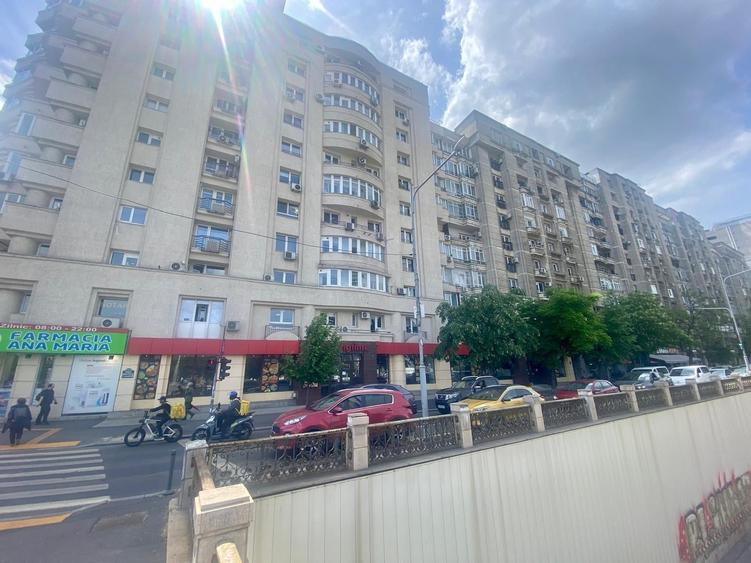 Spațiu comercial, de 66 mp, în P-ța Victoriei