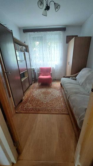 Apartament cu 3 camere decomandat în Dacia