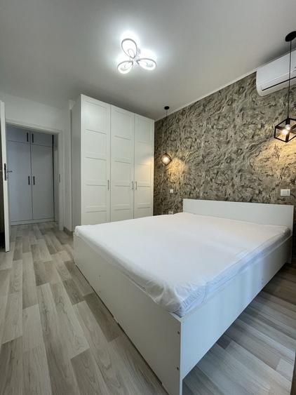 Apartament cu 2 camere în Apărătorii Patriei
