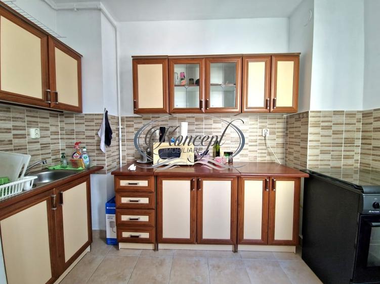 Apartament cu 2 camere semidecomandat, mobilat în Semicentral
