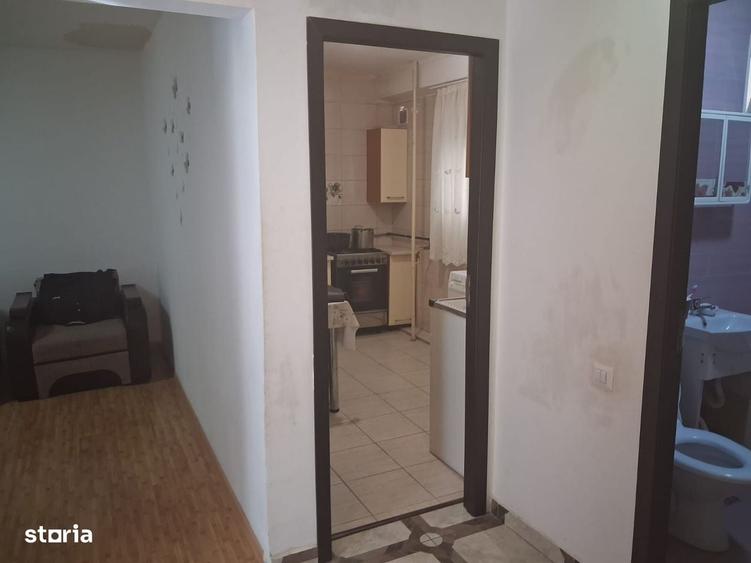 Apartament cu 2 camere decomandat în Giurgiului
