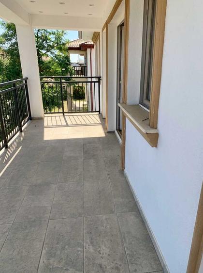 Casă cu 4 camere cu Teren 600 Mp în Tamași