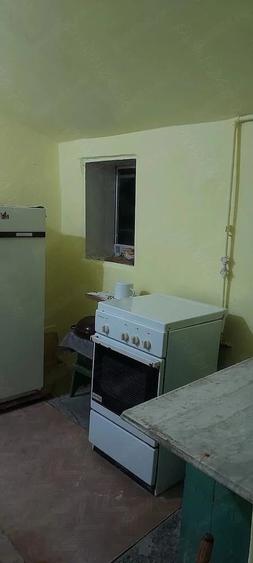 Casă cu 2 camere cu Teren 770 Mp în Murgești