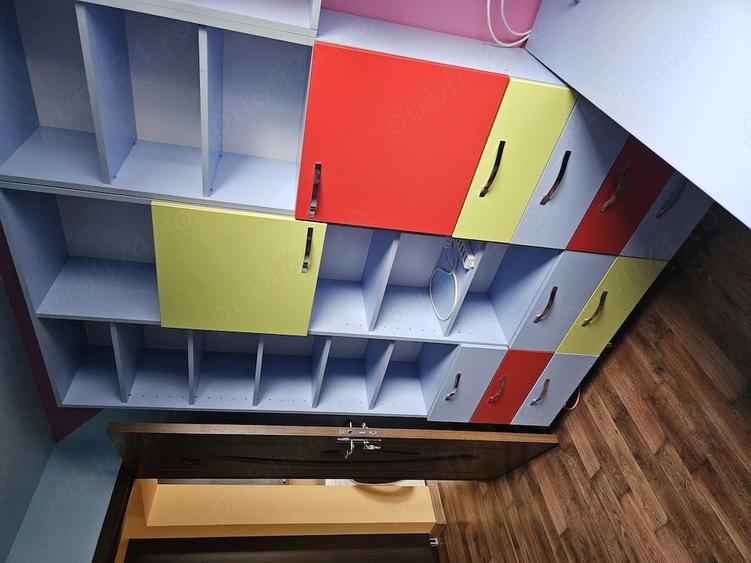 Apartament cu 3 camere semidecomandat în George Enescu