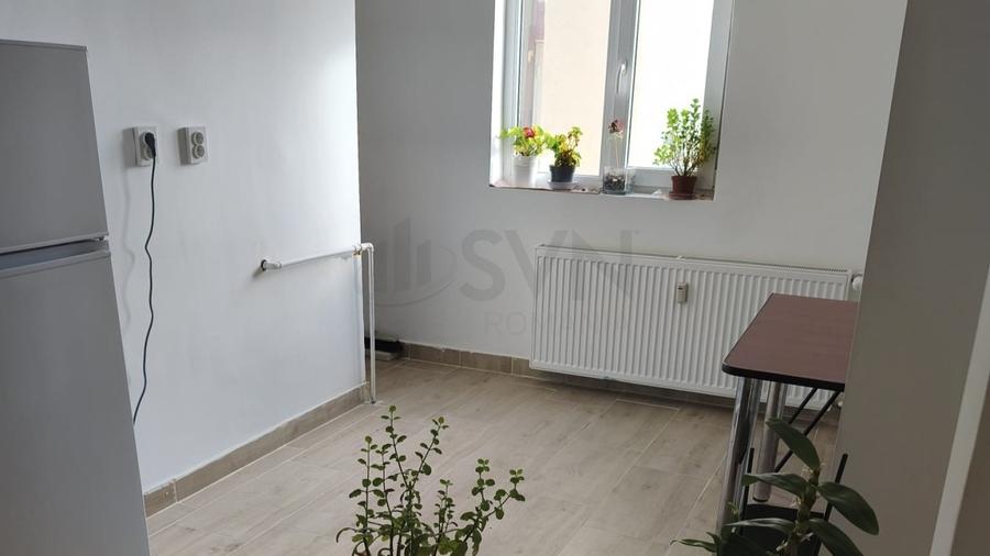 Apartament cu 3 camere decomandat în Calea Călărașilor
