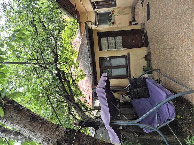 Casă cu 3 camere cu Teren 148 Mp în Central