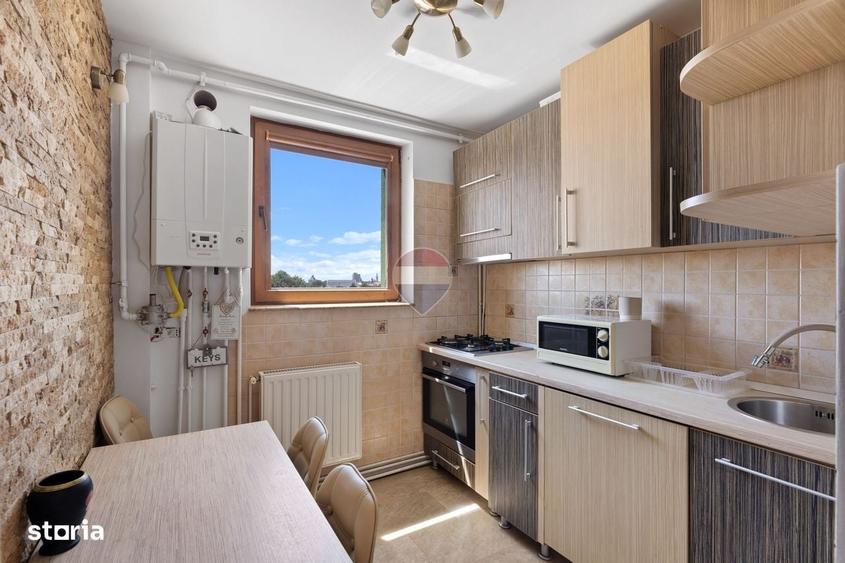 Apartament cu 2 camere decomandat în Podgoria