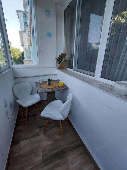 Apartament cu 3 camere semidecomandat în Țiglina 1