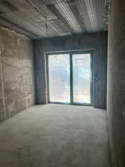 Duplex cu 3 camere cu Canalizare în Moșnița Nouă