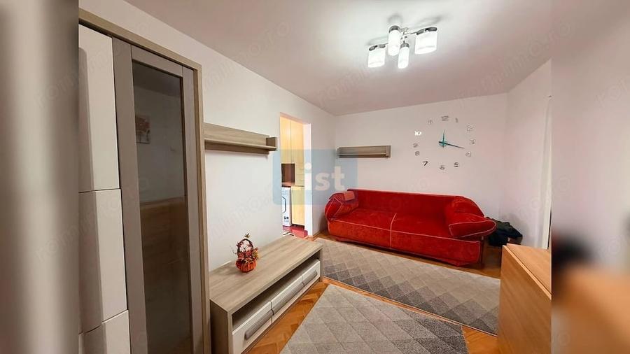 Apartament cu 2 camere în Micro 38