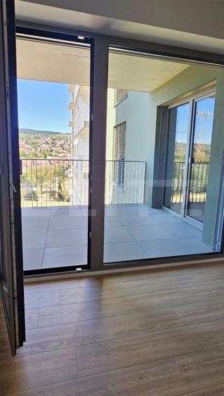 Apartament cu 2 camere semidecomandat în Semicentral