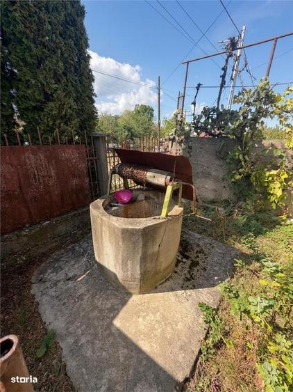 Casă cu 3 camere în Vadu Crișului