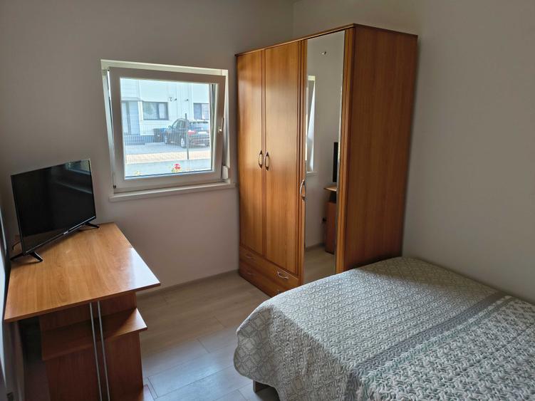Casă cu 2 camere cu Teren 250 Mp în Lisaura