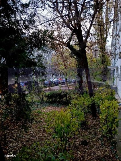 Apartament cu 3 camere, mobilat în Dristor