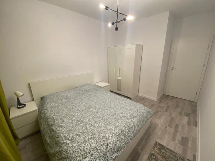 Apartament cu 2 camere decomandat, mobilat în Berceni