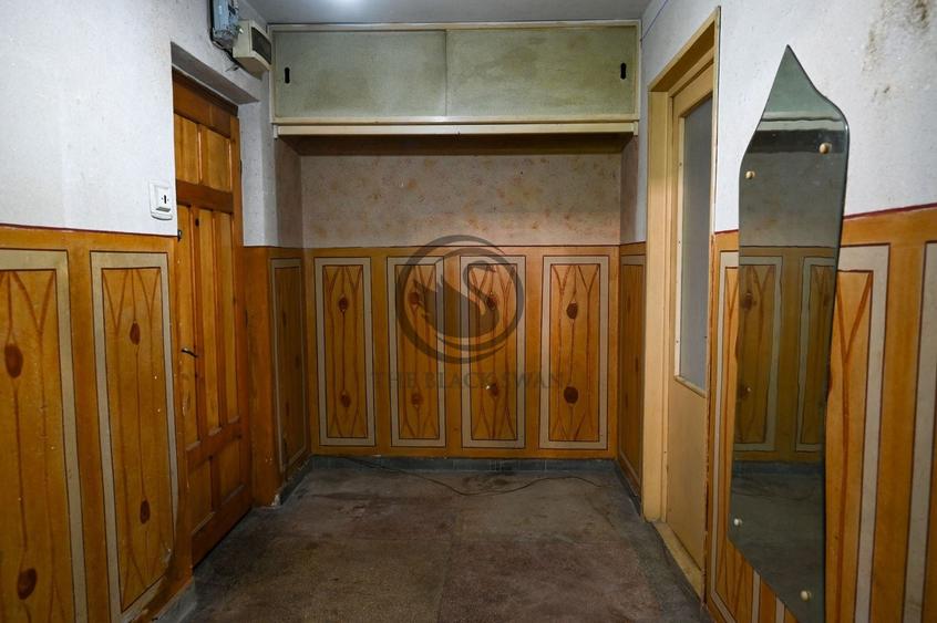 Apartament cu 2 camere semidecomandat în Vest