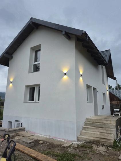 Casă cu Teren 1150 Mp în Central