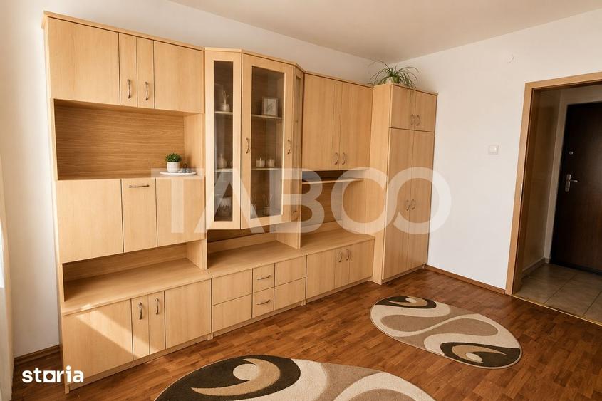 Apartament cu 3 camere de vanzare etaj 3 balcon Mihai Viteazul Sibiu - 4
