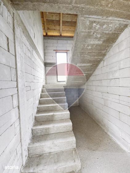 Casa / Vila de vanzare in Marginea - 14