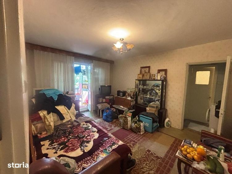Apartament cu 2 camere semidecomandat în Alexandru cel Bun