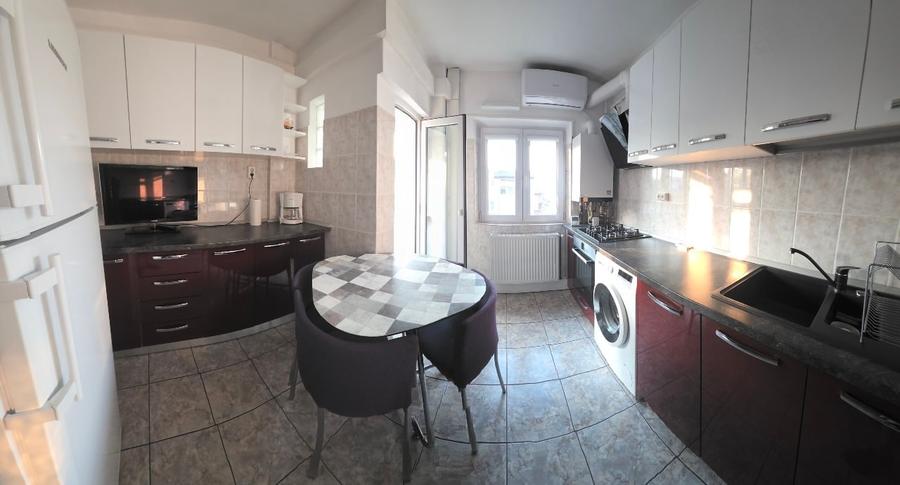 Apartament cu 3 camere decomandat, mobilat în Cotroceni