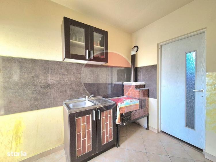 Casă cu 4 camere în Livada