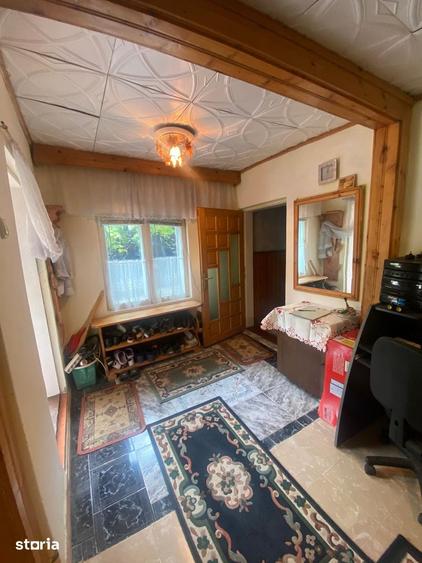 Casă cu 3 camere cu Teren 456 Mp în Central