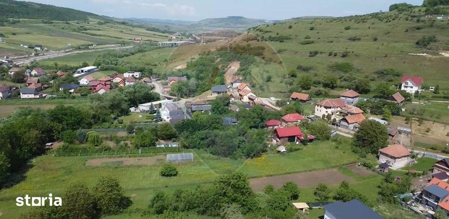 Teren de 700 mp, în Baciu