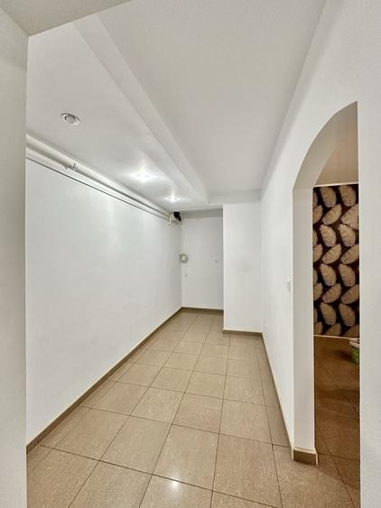 Spațiu comercial, de 52 mp, în City Park Mall