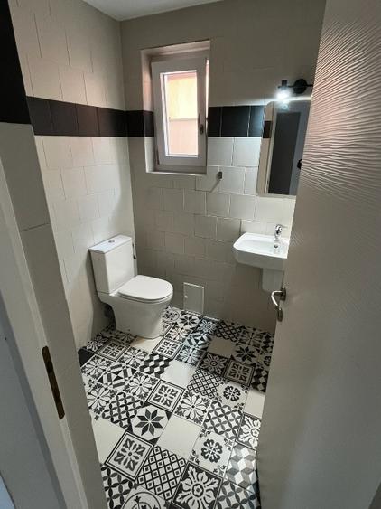 Casă individuală cu 5 camere cu Canalizare în Băneasa