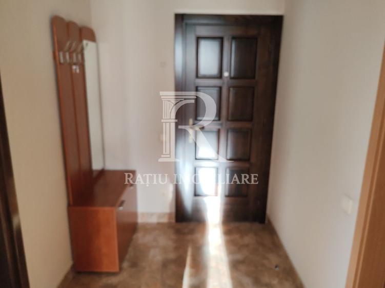 Apartament cu 2 camere decomandat, mobilat în Gojdu