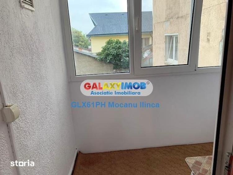 Apartament cu 2 camere decomandat, mobilat în Republicii