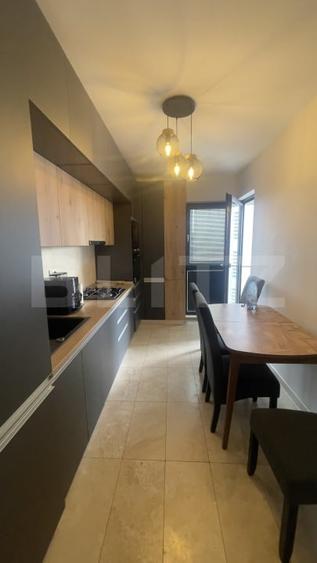 Apartament cu 2 camere decomandat, mobilat în Central