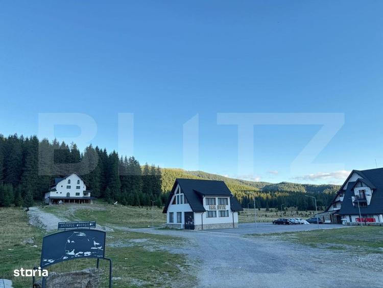 Teren intravilan, 5.500 mp, platoul Padina - 5