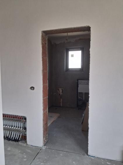 Casă cu 2 camere în Central