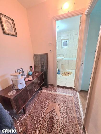 Apartament cu 3 camere decomandat, mobilat în Gării