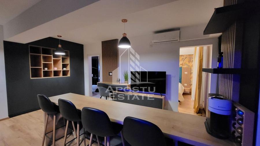 Apartament cu 2 camere semidecomandat, mobilat în Lipovei