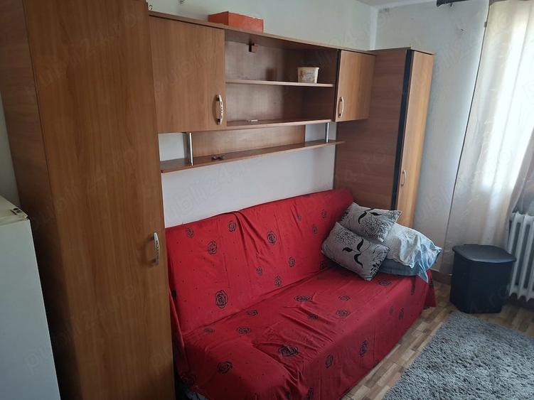 Garsonieră decomandată în Medicină