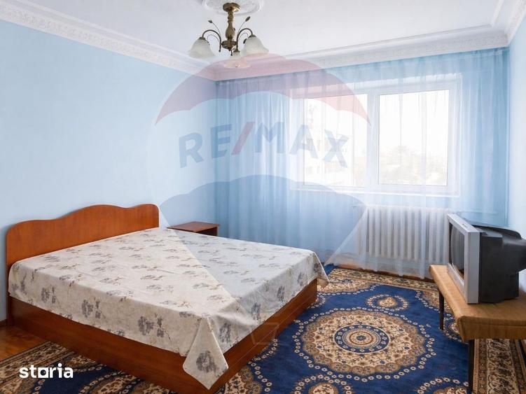 Apartament cu 2 camere decomandat în Km 4