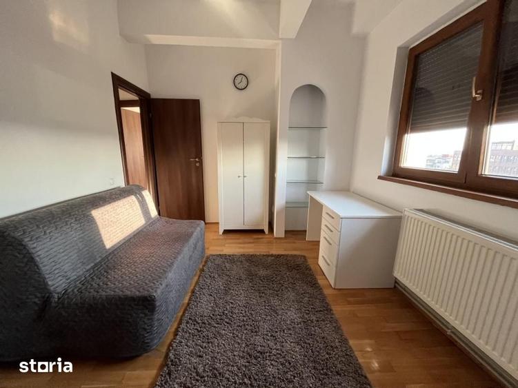 Apartament cu 4 camere în Eminescu